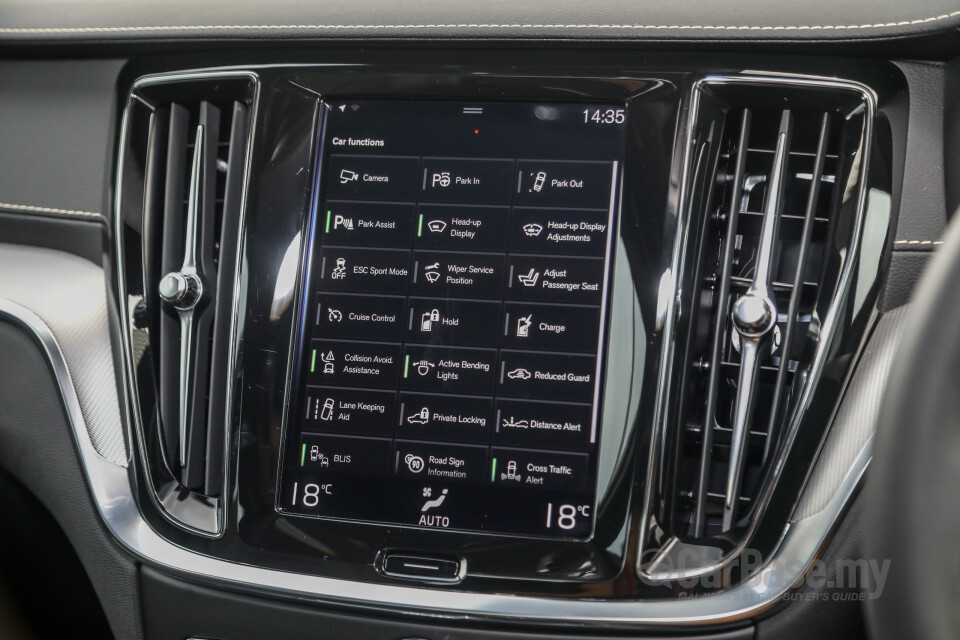 Volvo S60 Mk3 (2019) Interior