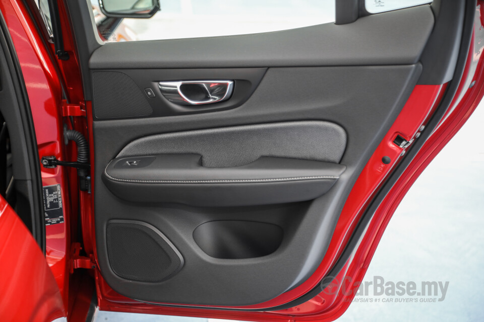 Volvo S60 Mk3 (2019) Interior
