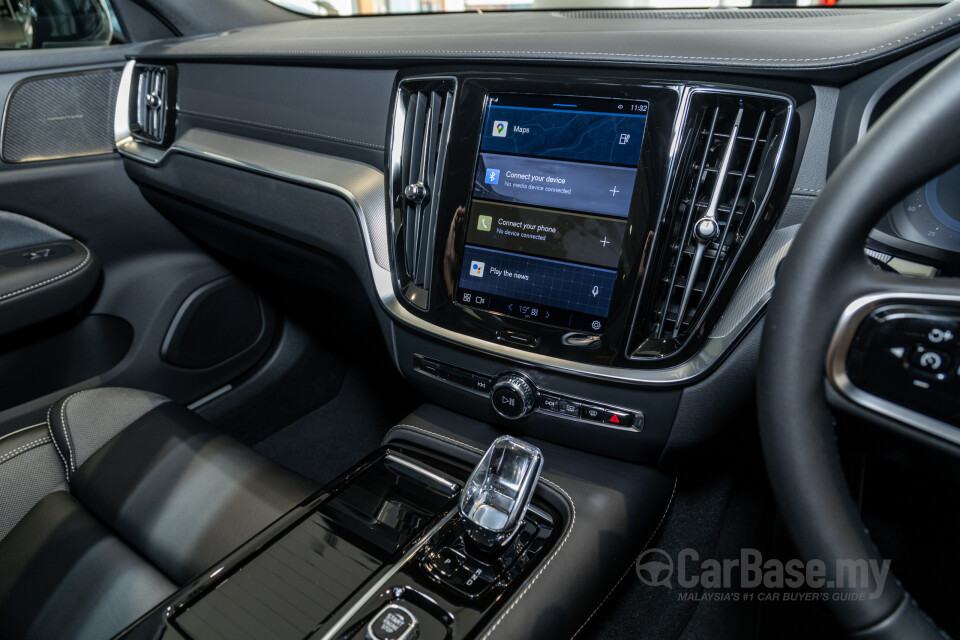 Volvo S60 Mk3 (2019) Interior