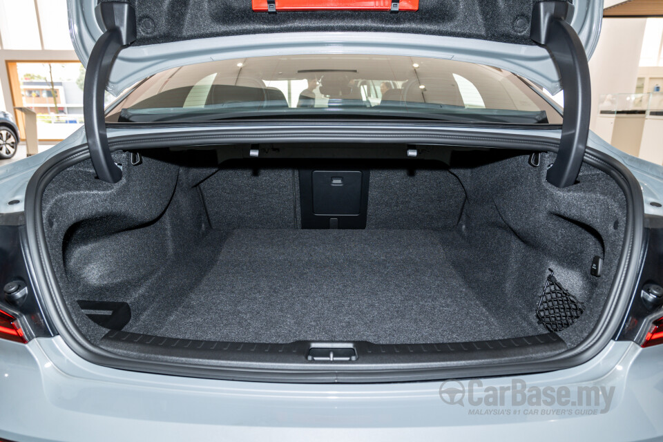 Volvo S60 Mk3 (2019) Interior