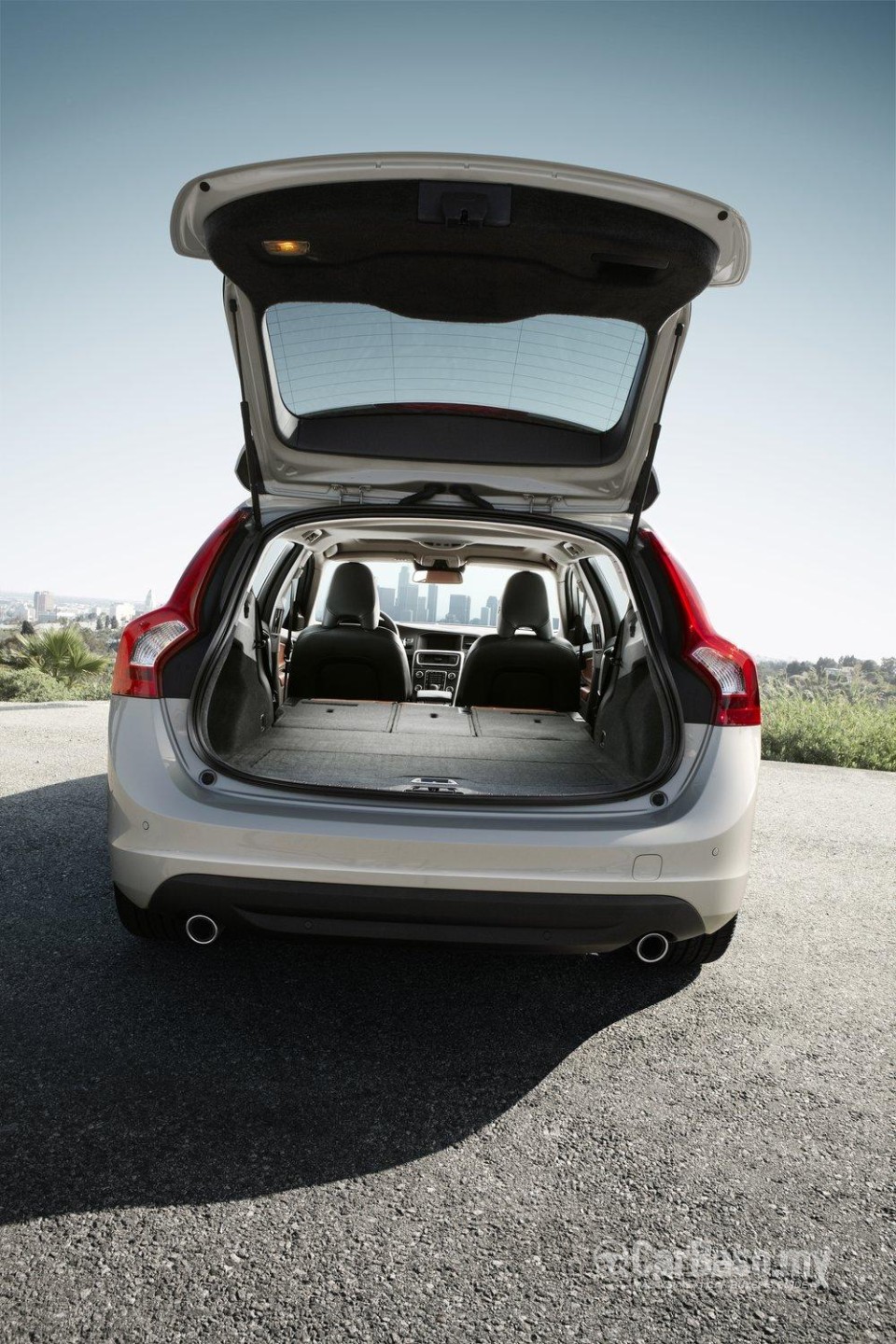 Volvo V60 Mk1 (2012) Exterior