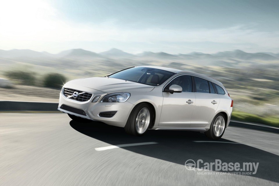 Volvo V60 Mk1 (2012) Exterior