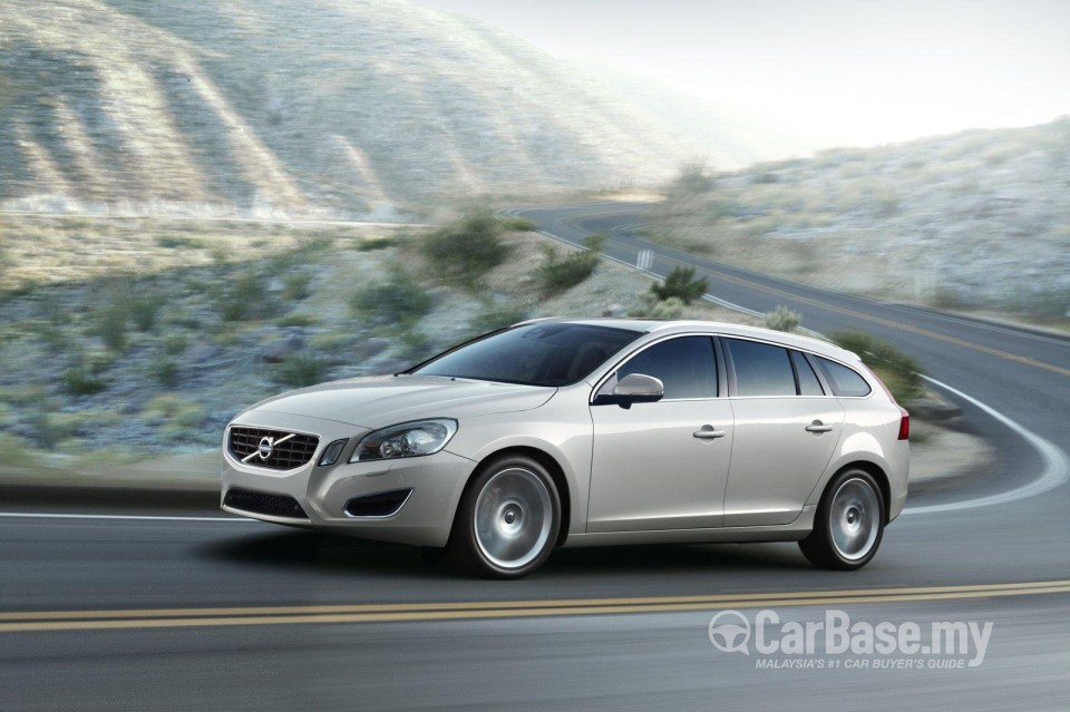 Volvo V60 Mk1 (2012) Exterior