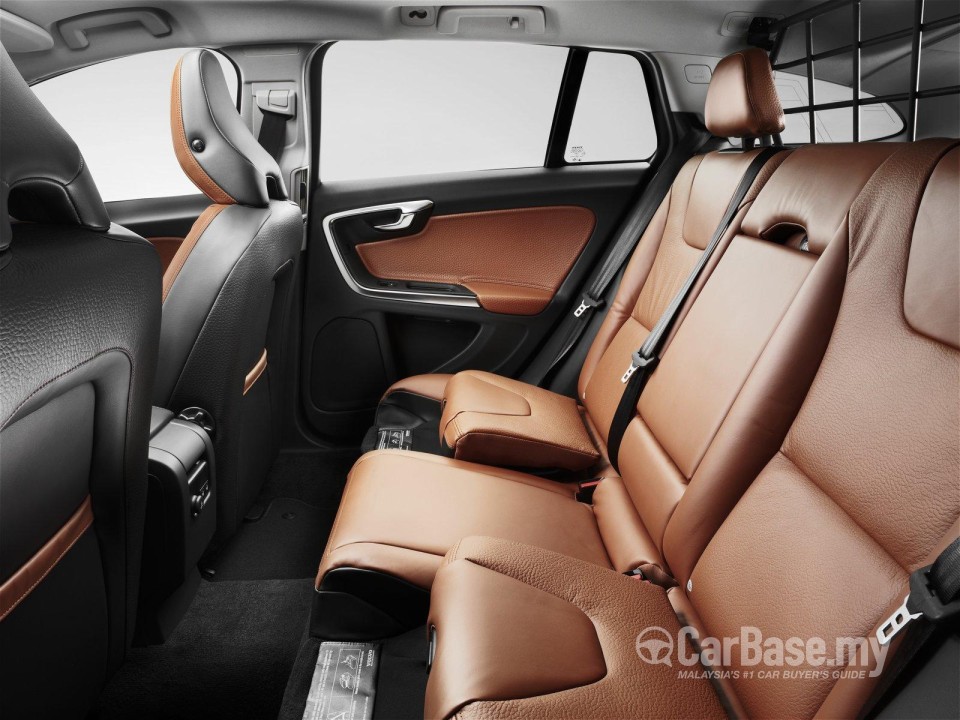 Volvo V60 Mk1 (2012) Interior