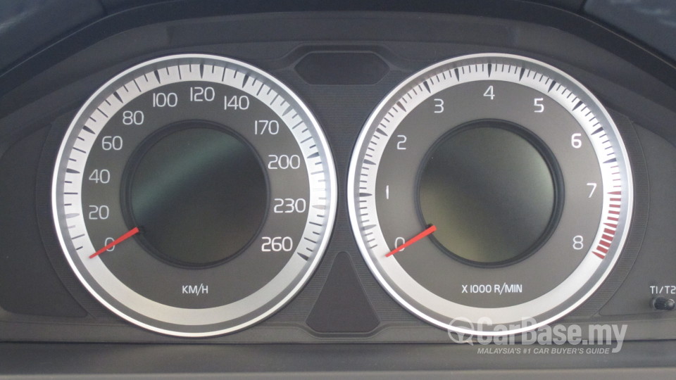 Volvo V60 Mk1 (2012) Interior