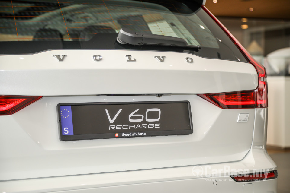 Volvo V60 Mk2 (2022) Exterior