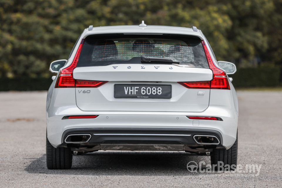 Volvo V60 Mk2 (2022) Exterior