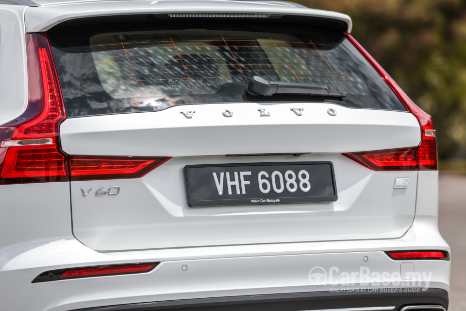 Volvo V60 Mk2 (2022) Exterior
