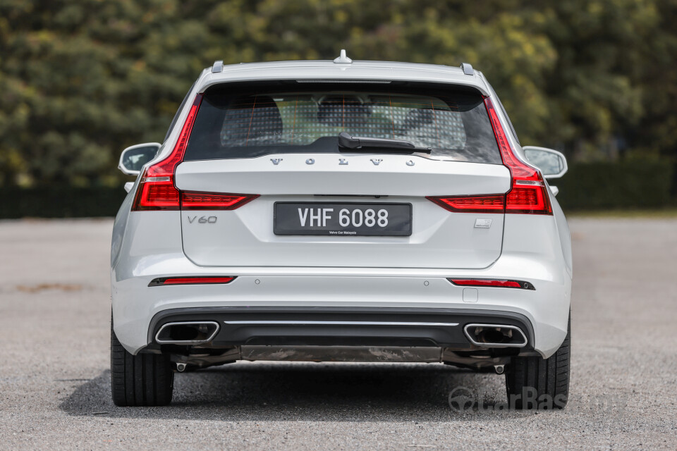Volvo V60 Mk2 (2022) Exterior