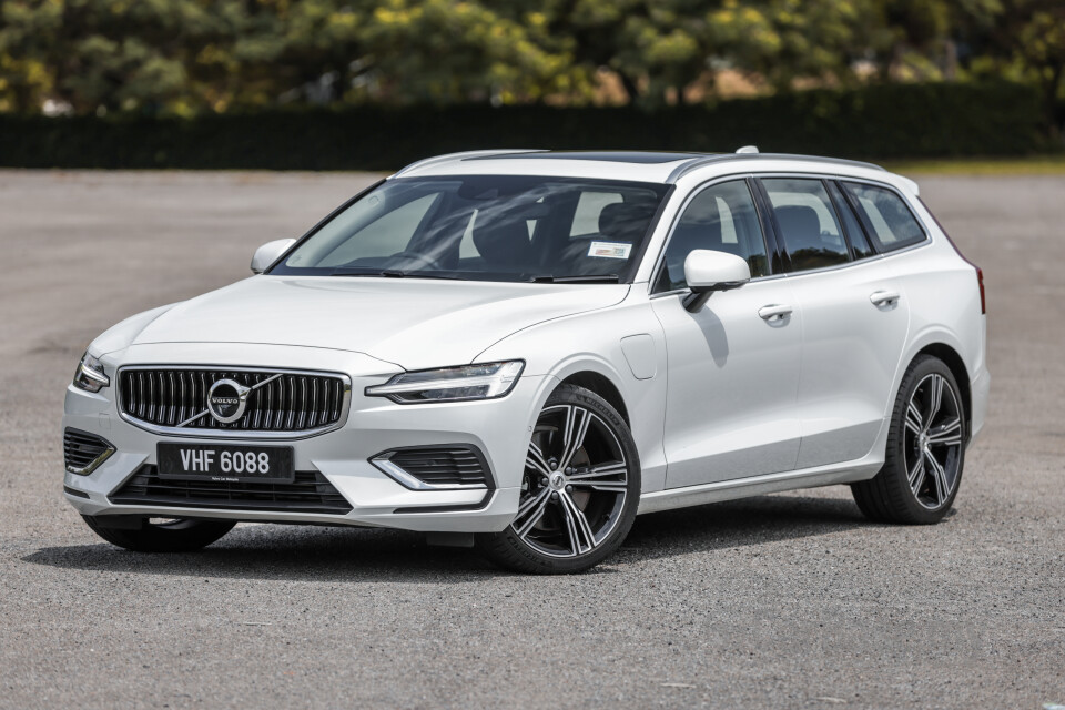 Volvo V60 Mk2 (2022) Exterior