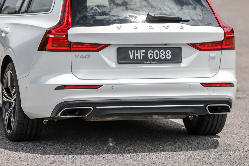 Volvo V60 Mk2 (2022) Exterior