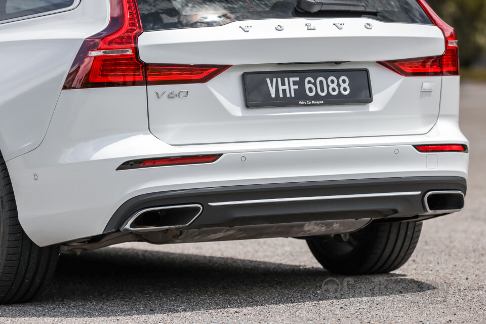 Volvo V60 Mk2 (2022) Exterior