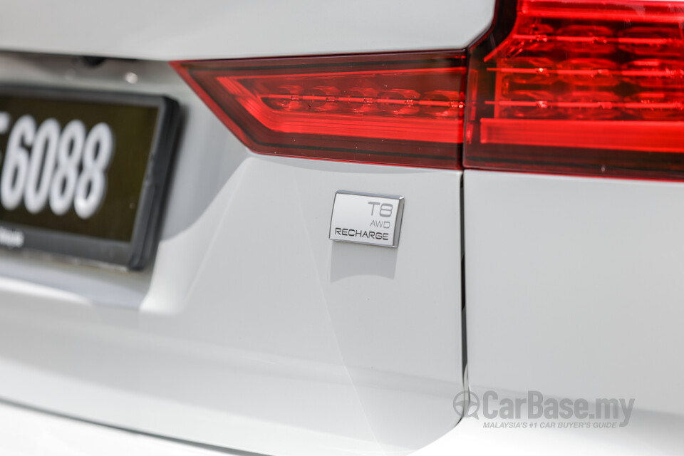 Volvo V60 Mk2 (2022) Exterior