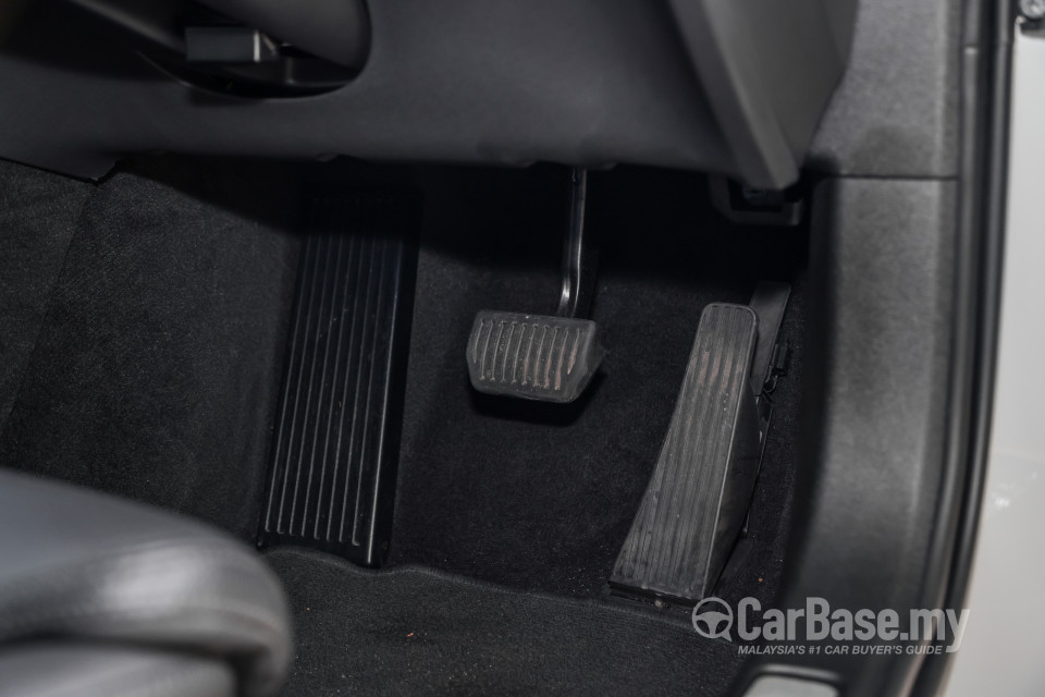 Volvo V60 Mk2 (2022) Interior