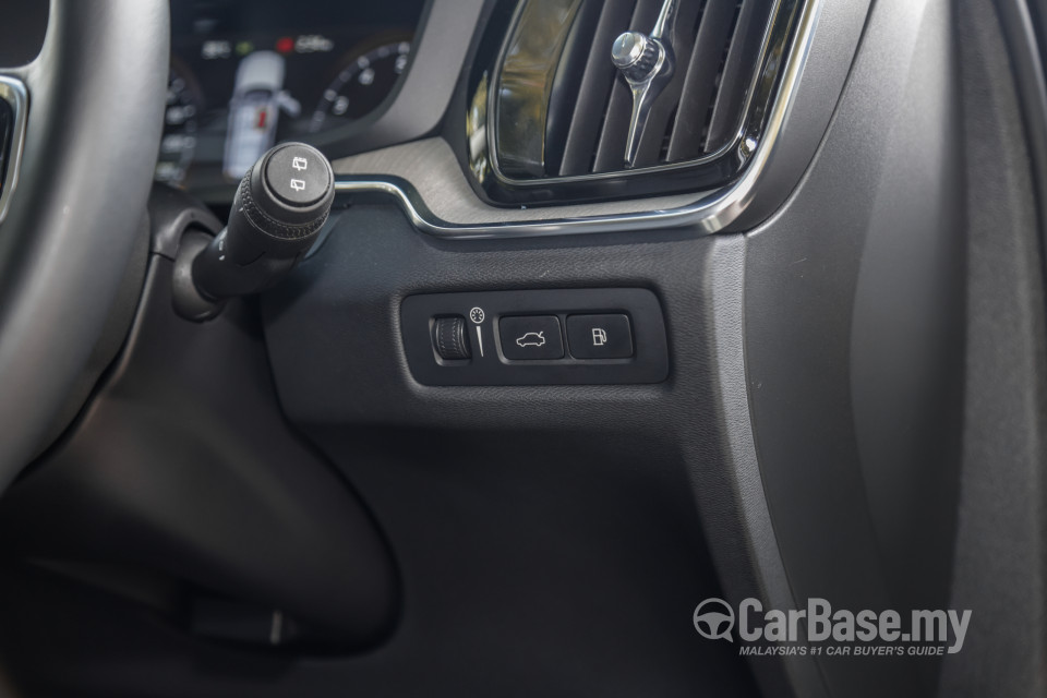 Volvo V60 Mk2 (2022) Interior