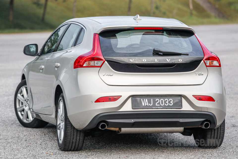 Proton Preve P3-21A (2012) Exterior