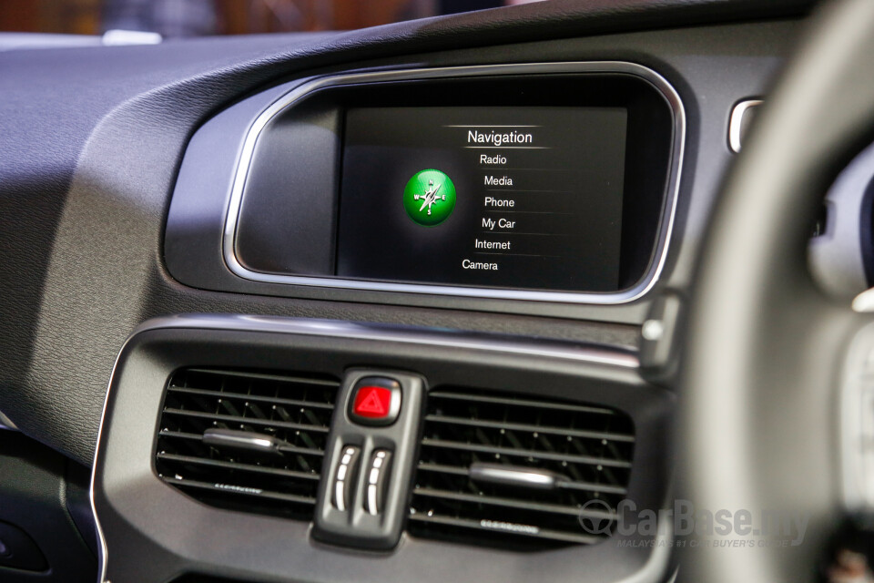 Audi A4 B9 (2016) Interior