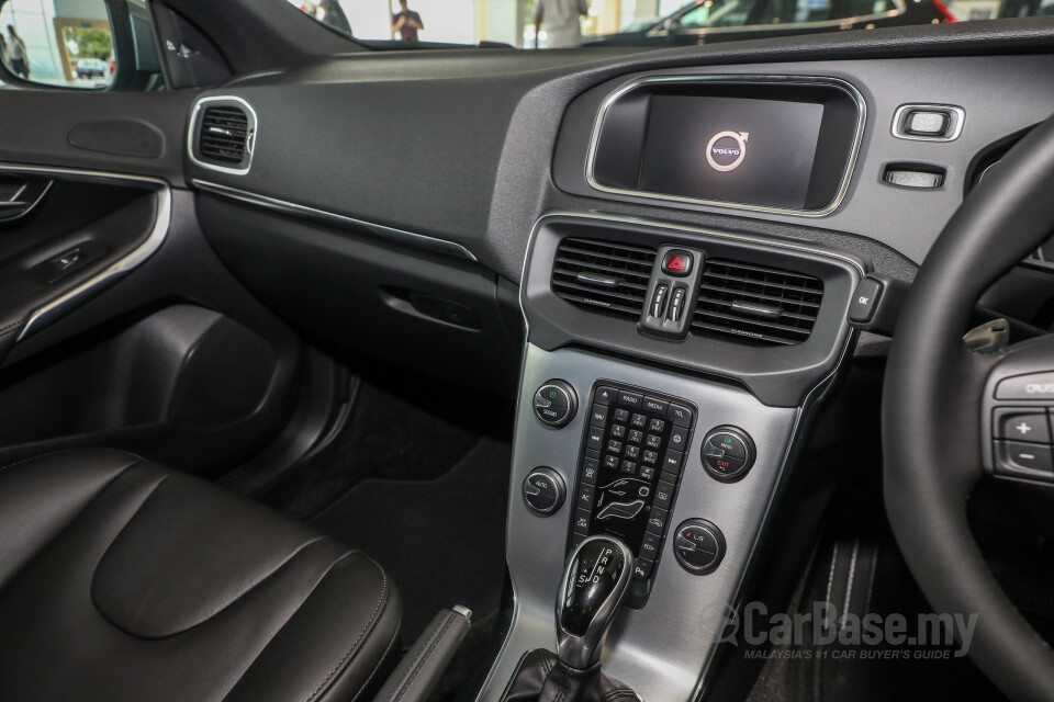 BMW i4 G26 (2022) Interior