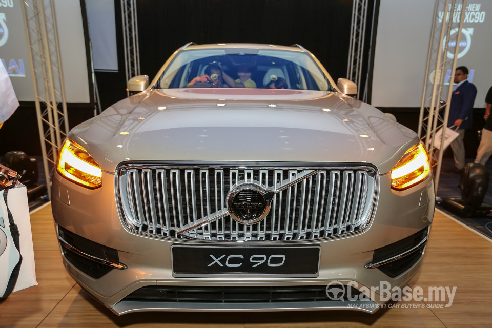 Volvo XC90 Mk2 (2015) Exterior