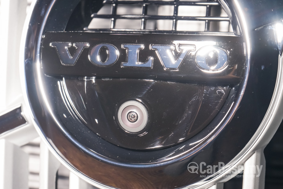 Volvo XC90 Mk2 (2015) Exterior