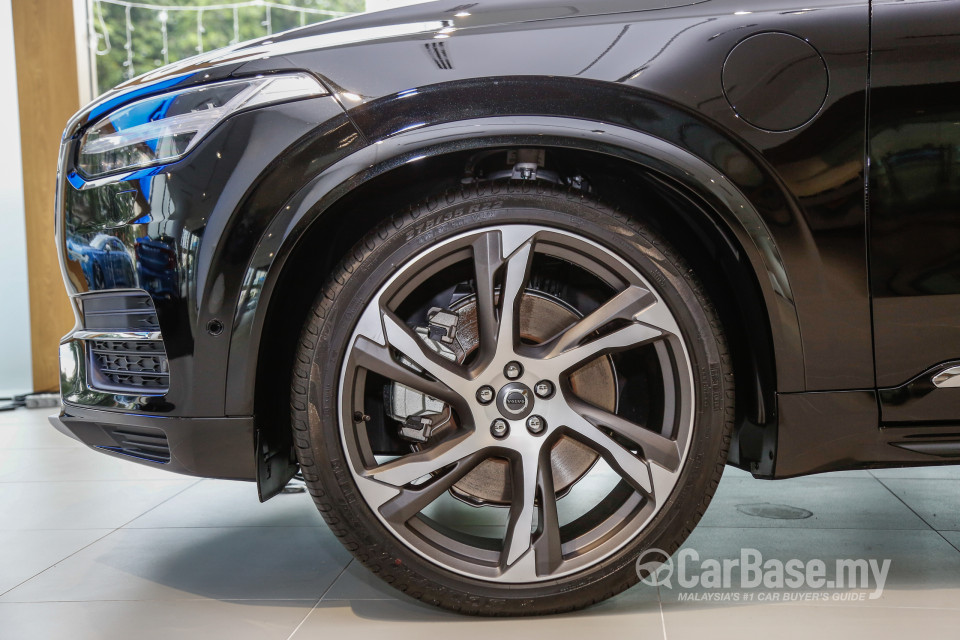 Volvo XC90 Mk2 (2015) Exterior