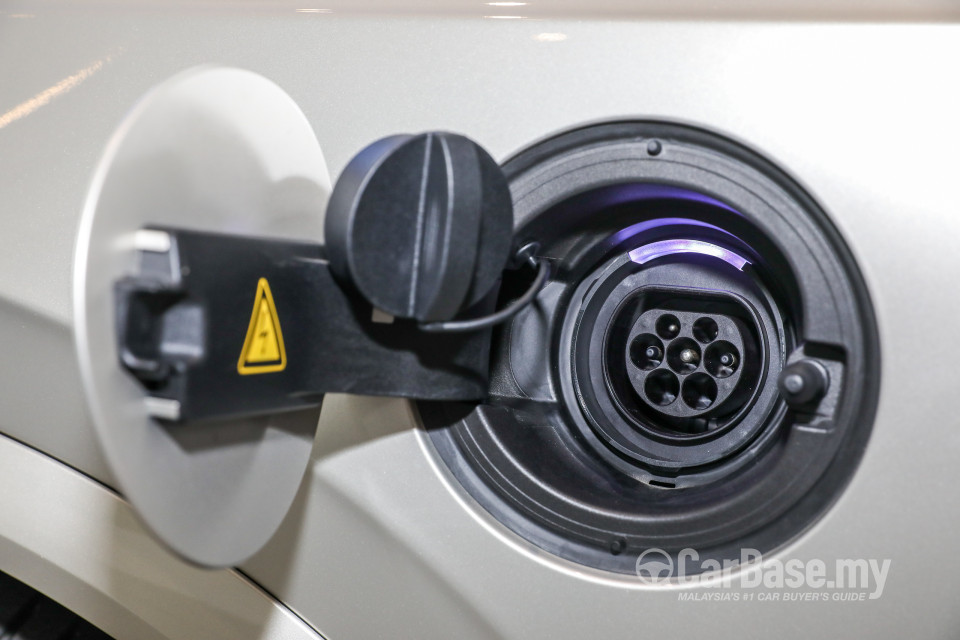 Volvo XC90 Mk2 (2015) Exterior