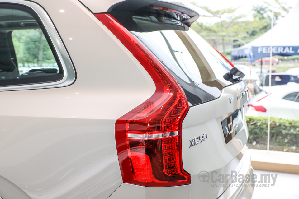 Nissan Grand Livina L11 Facelift (2013) Exterior