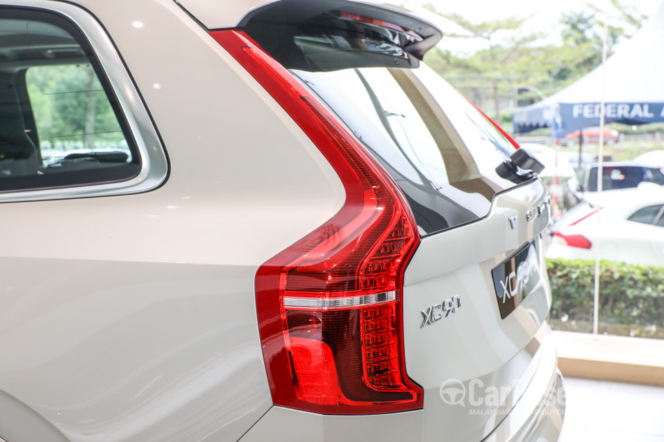 Volvo XC90 Mk2 (2015) Exterior