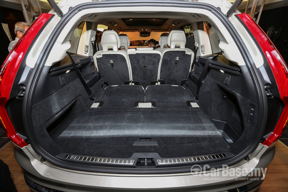 Volvo XC90 Mk2 (2015) Interior