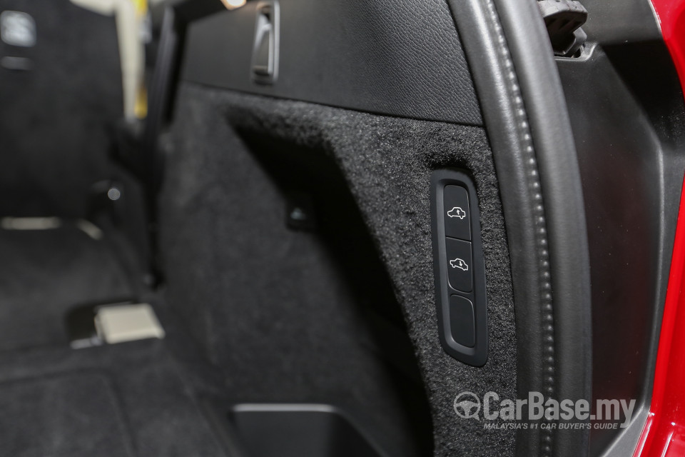 Volvo XC90 Mk2 (2015) Interior