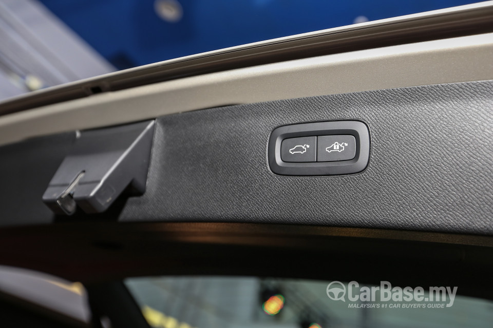 Volvo XC90 Mk2 (2015) Interior