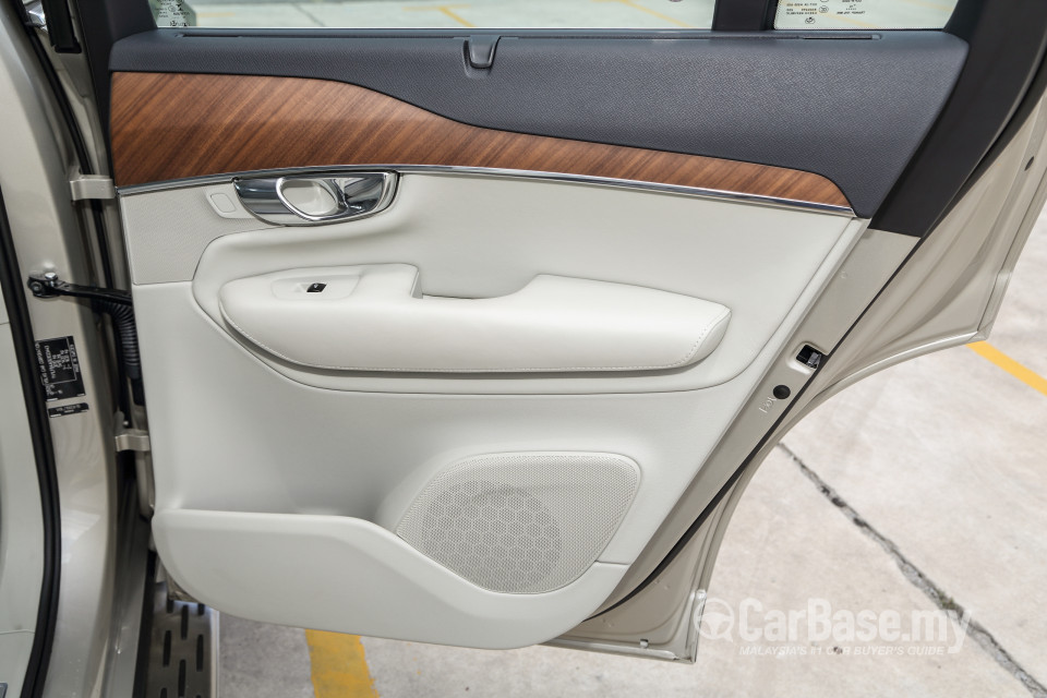Volvo XC90 Mk2 (2015) Interior