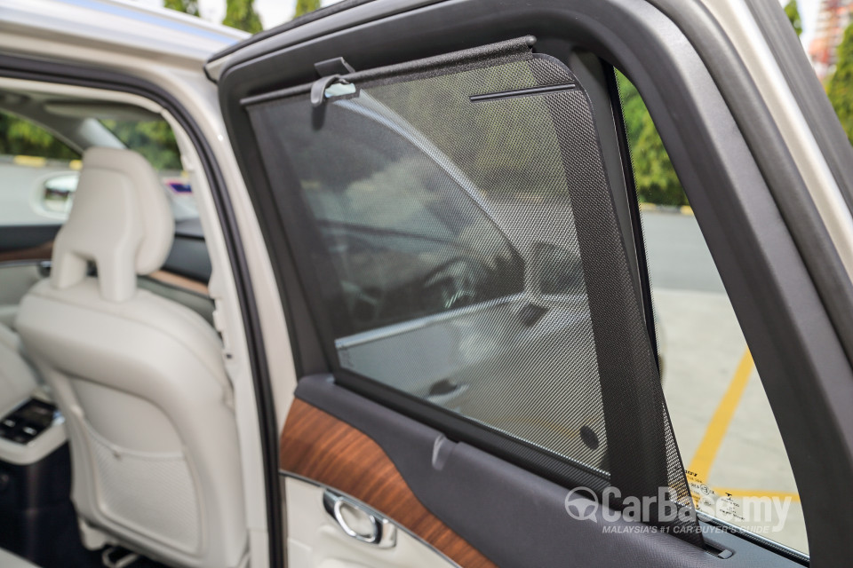 Volvo XC90 Mk2 (2015) Interior