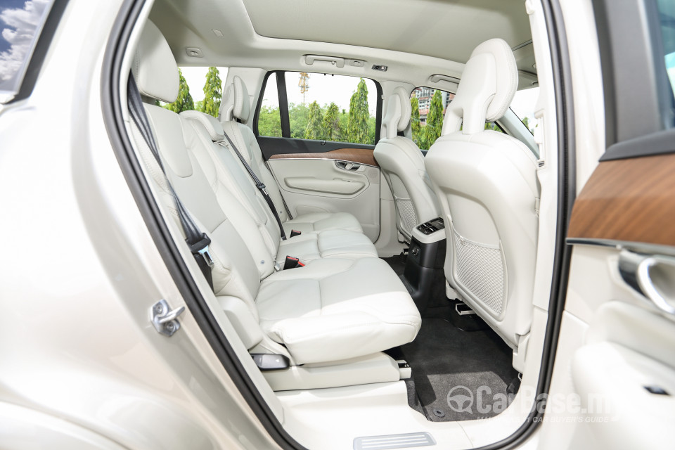 Volvo XC90 Mk2 (2015) Interior