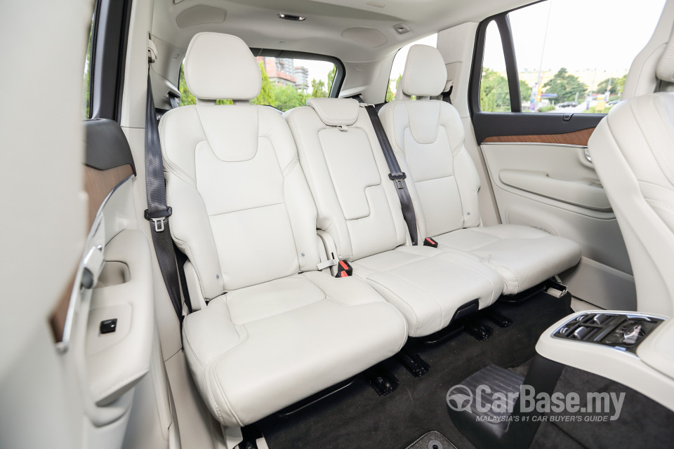 Volvo XC90 Mk2 (2015) Interior
