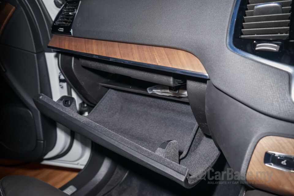 BMW i4 G26 (2022) Interior