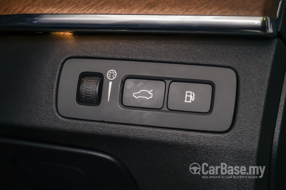 Volvo XC90 Mk2 (2015) Interior