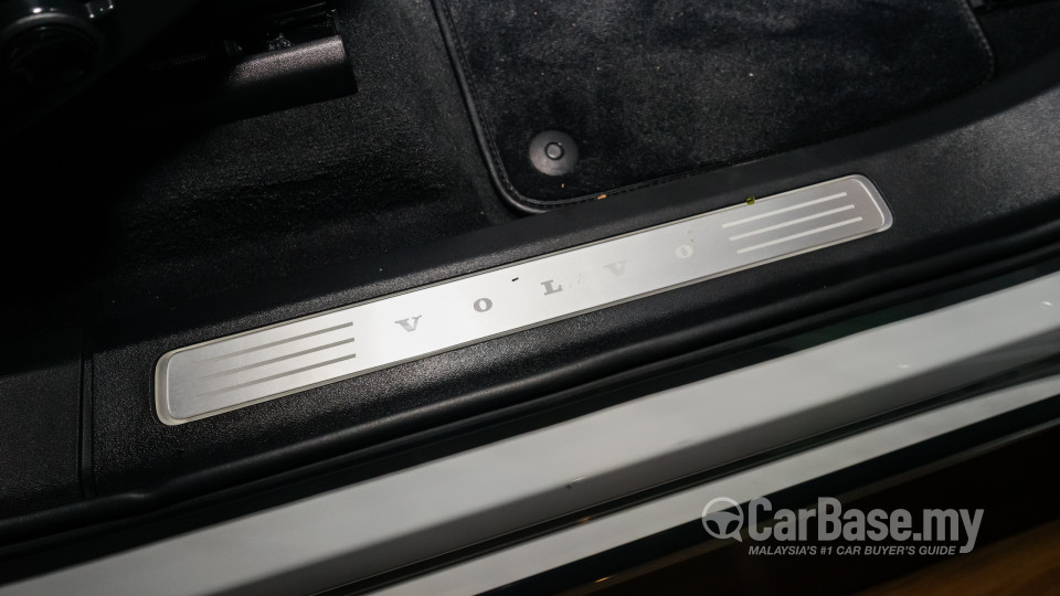 Volvo XC90 Mk2 (2015) Interior