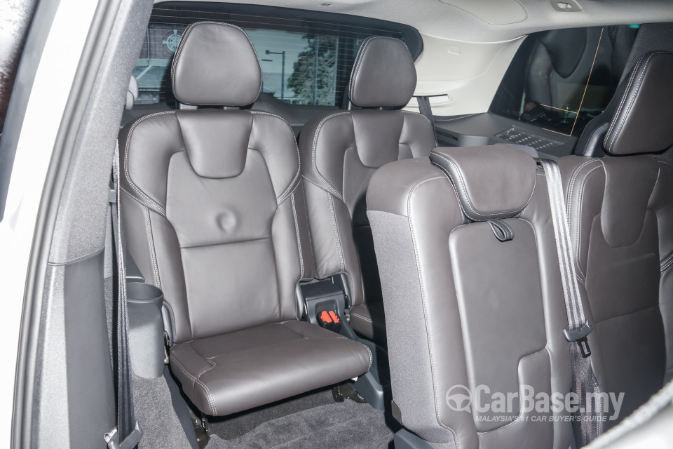 Volvo XC90 Mk2 (2015) Interior