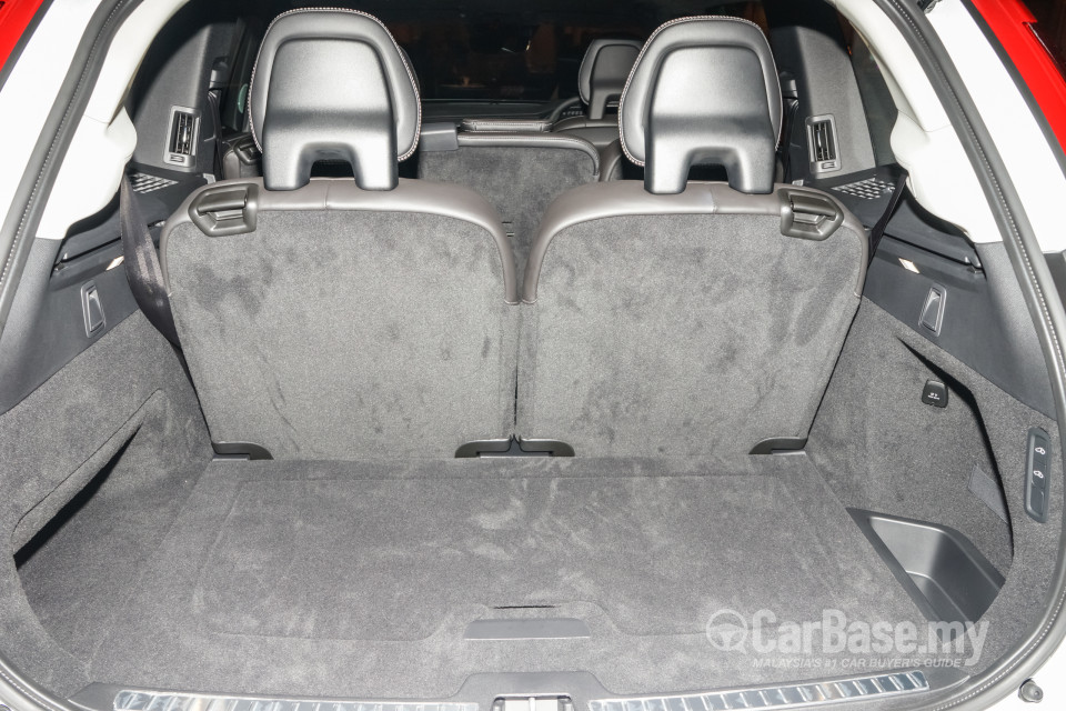Volvo XC90 Mk2 (2015) Interior
