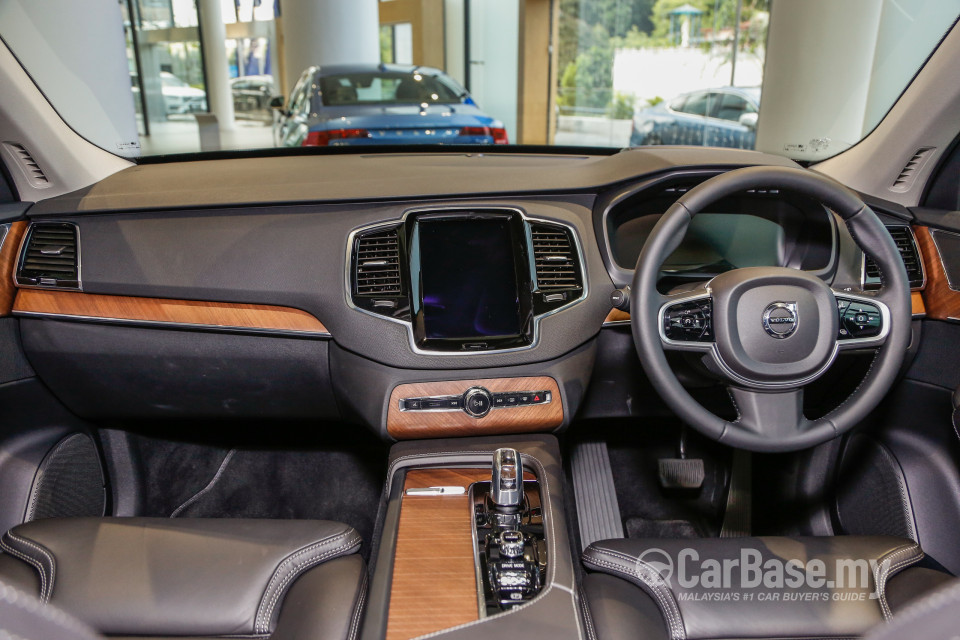 Volvo XC90 Mk2 (2015) Interior