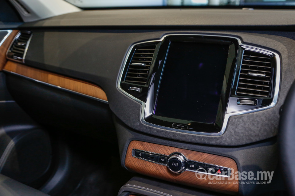 Volvo XC90 Mk2 (2015) Interior