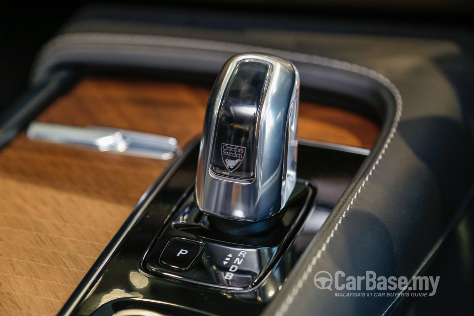 Volvo XC90 Mk2 (2015) Interior