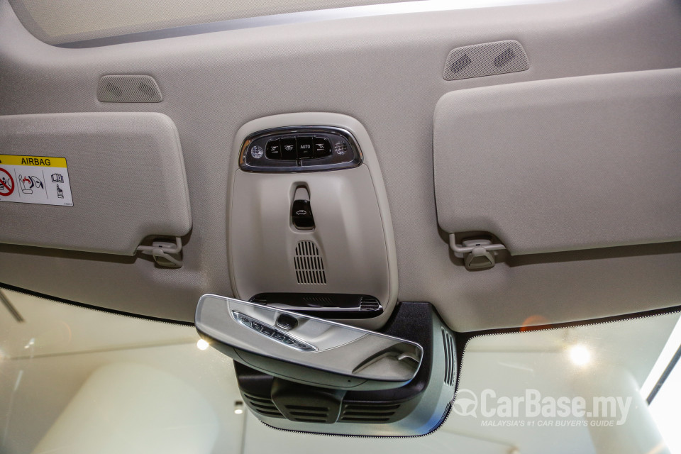 Volvo XC90 Mk2 (2015) Interior