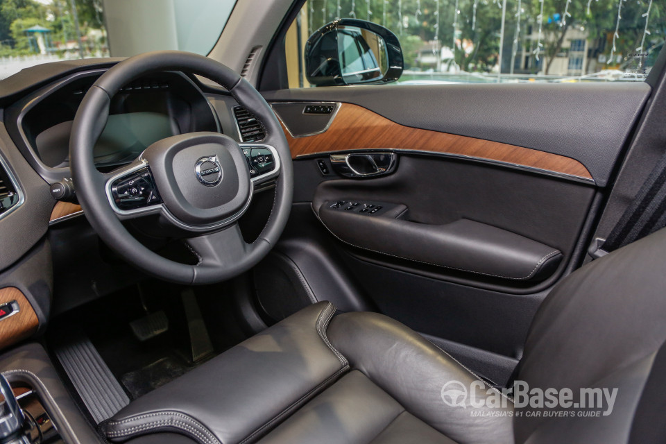 Volvo XC90 Mk2 (2015) Interior
