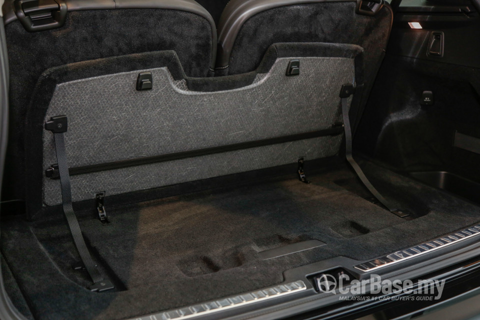 Volvo XC90 Mk2 (2015) Interior