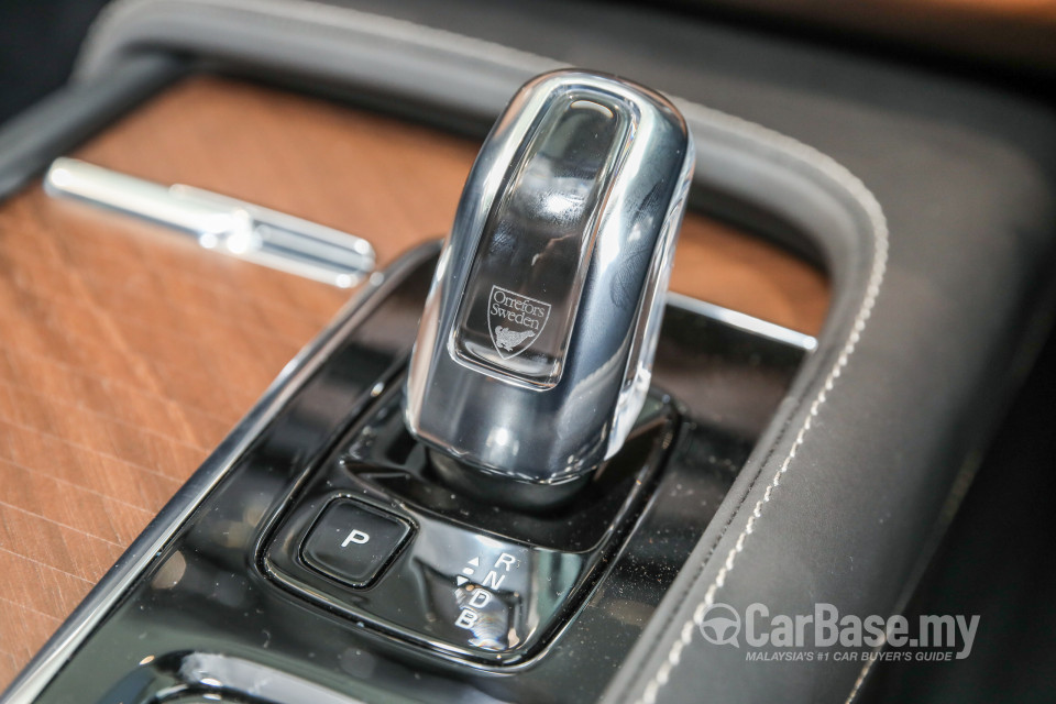 Volvo XC90 Mk2 (2015) Interior