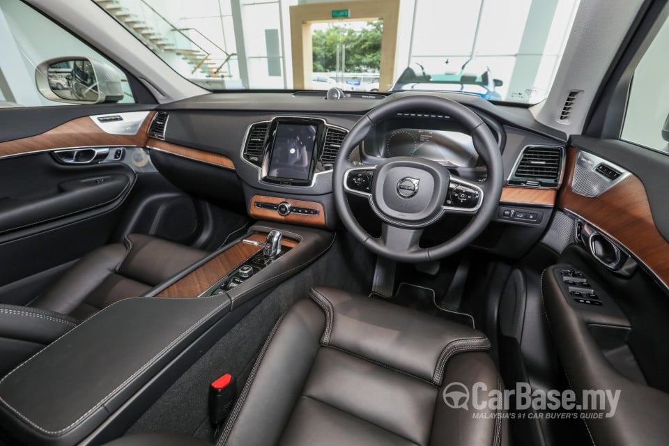 Volvo XC90 Mk2 (2015) Interior