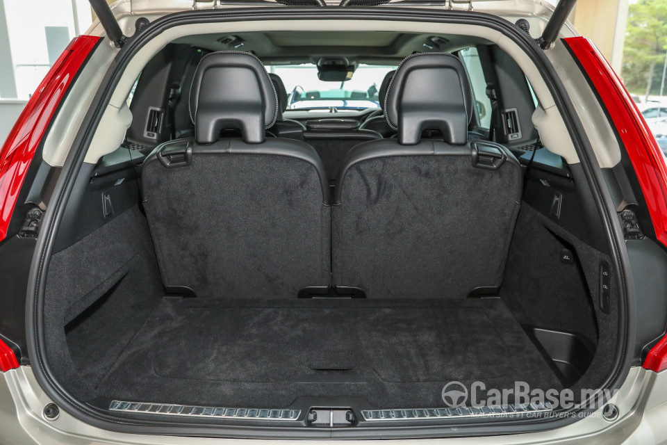 Volvo XC90 Mk2 (2015) Interior