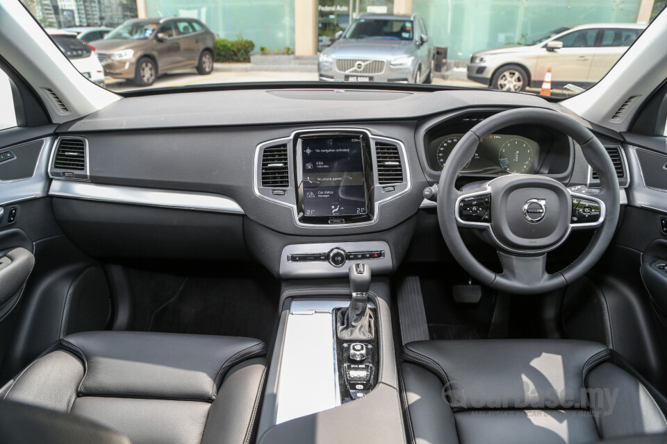 Proton Exora Mk1 RC (2019) Interior